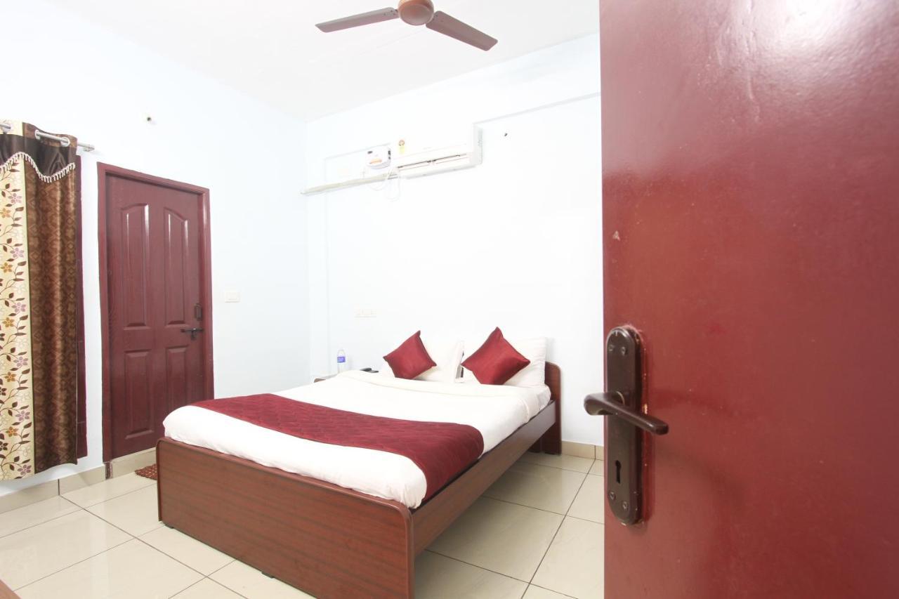 Naadi Family Homestay Thanjavur Εξωτερικό φωτογραφία
